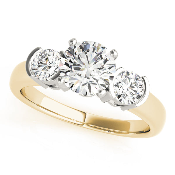 ENGAGEMENT RINGS 3 STONE ROUND - Image 7