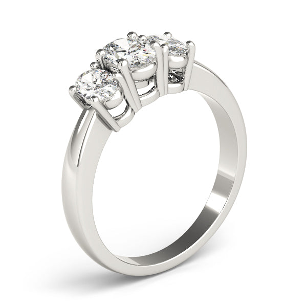 ENGAGEMENT RINGS 3 STONE OVAL - Image 10