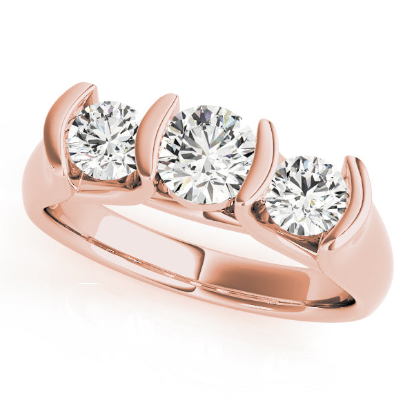 ENGAGEMENT RINGS 3 STONE ROUND - Image 3