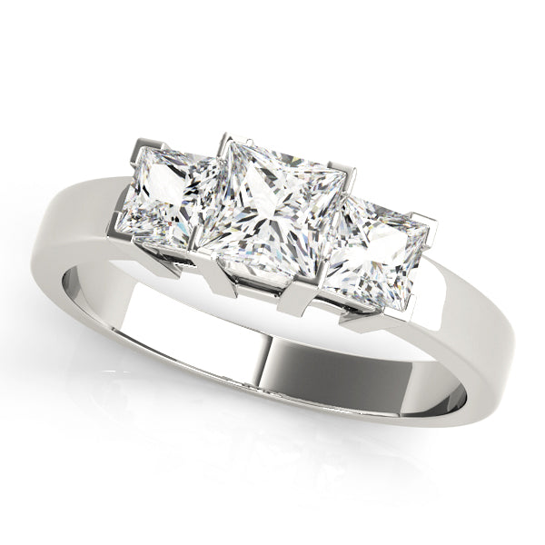 ENGAGEMENT RINGS 3 STONE PRINCESS - Image 2
