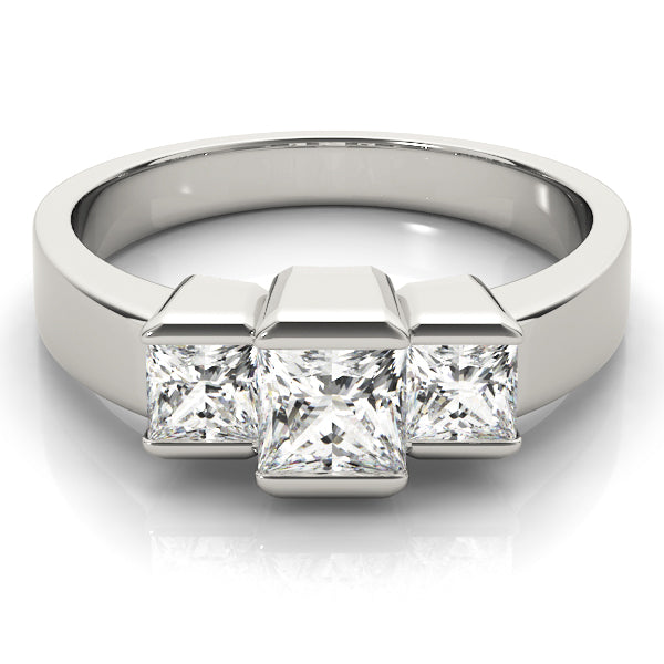 ENGAGEMENT RINGS 3 STONE PRINCESS - Image 6