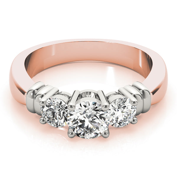 ENGAGEMENT RINGS 3 STONE ROUND - Image 8
