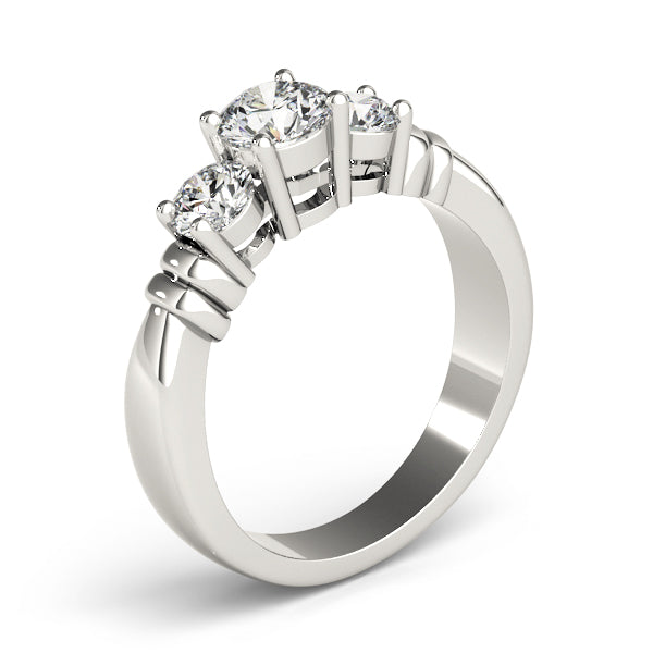 ENGAGEMENT RINGS 3 STONE ROUND - Image 9